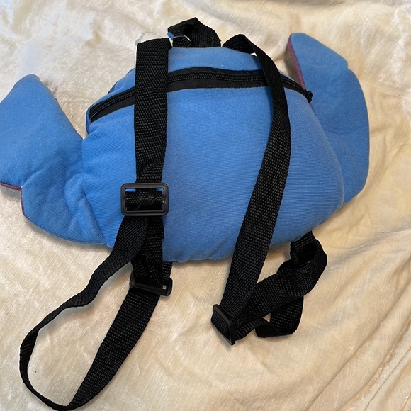Stitch back pack - Picture 2 of 10
